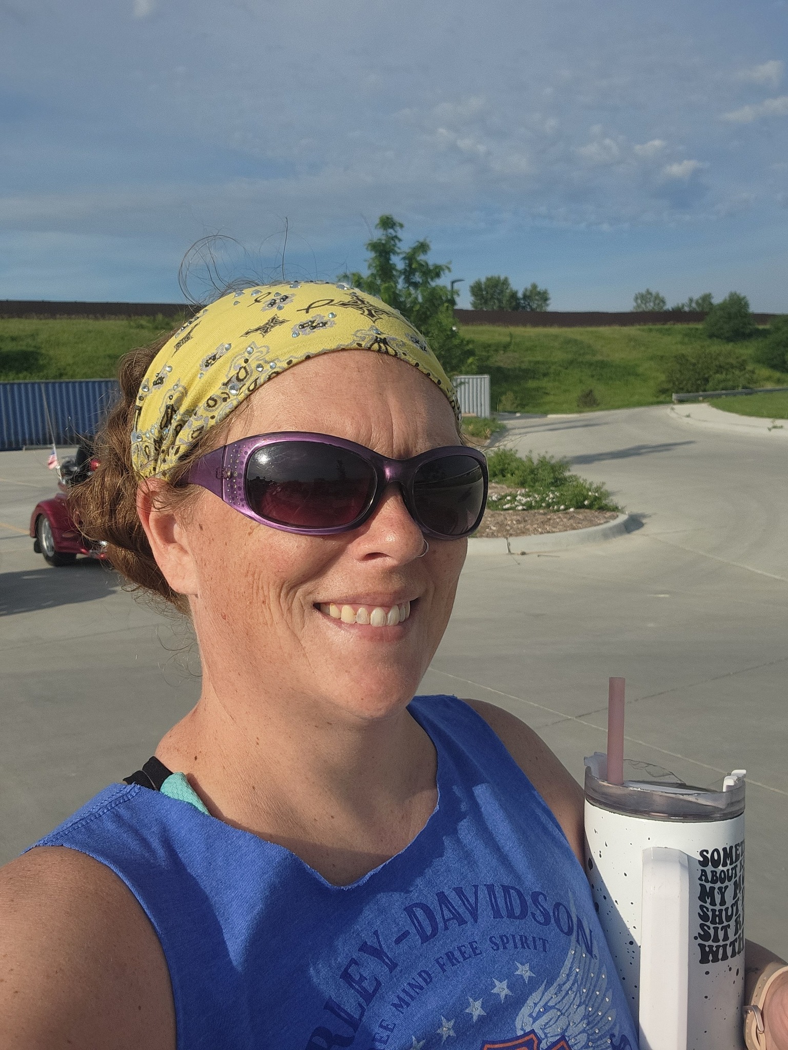 Tomorrow is gunna be 102 degrees here!!! We will be at the lake, soaking up the ☀️! Well, I will be. Jeremiah Malchow will soaking up the AC...😆 
What are your plans to beat the heat tomorrow??

#middleagedawesome #adultmom #workfromanywhere #workingmom #workfromhome #momofteens